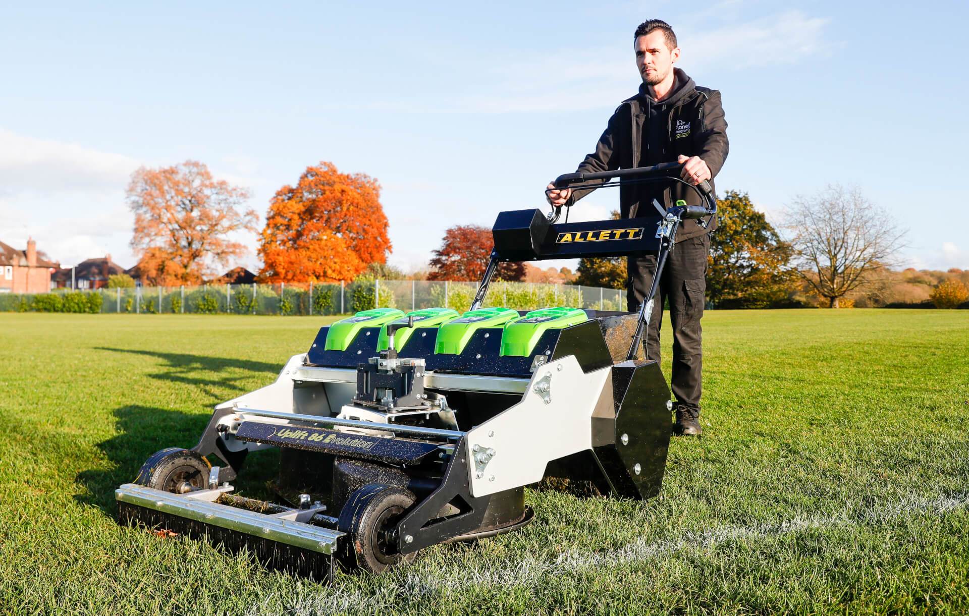 The Perfect Football Pitch Mower – ALLETT US
