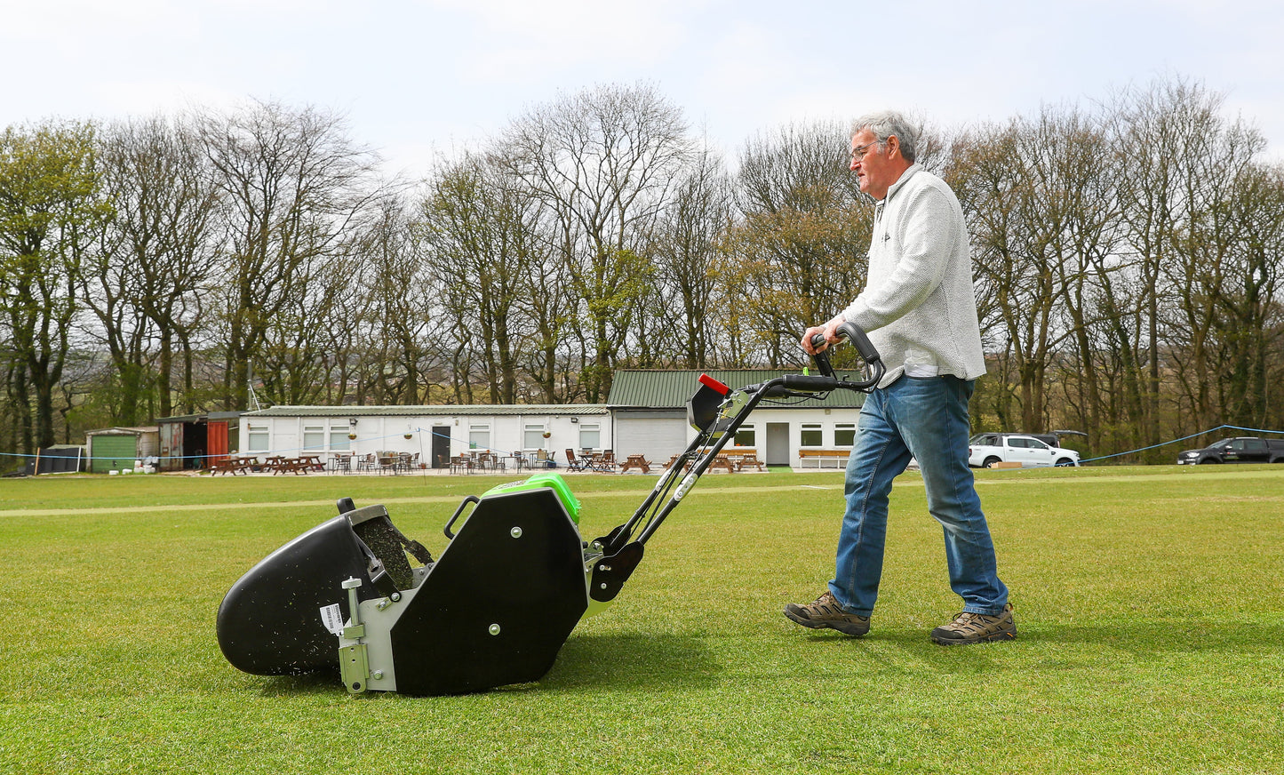 Allett C27E Evolution Battery Cylinder Reel Mower (Power-unit with Grassbox)