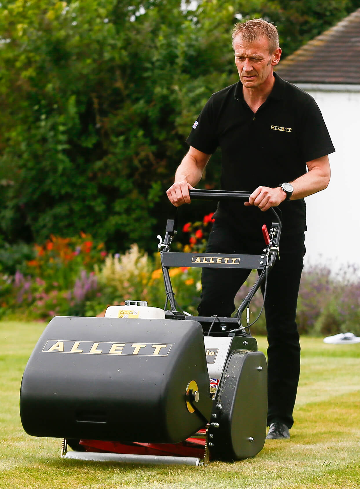 Allett Buffalo 27 Gas Cylinder Reel Mower