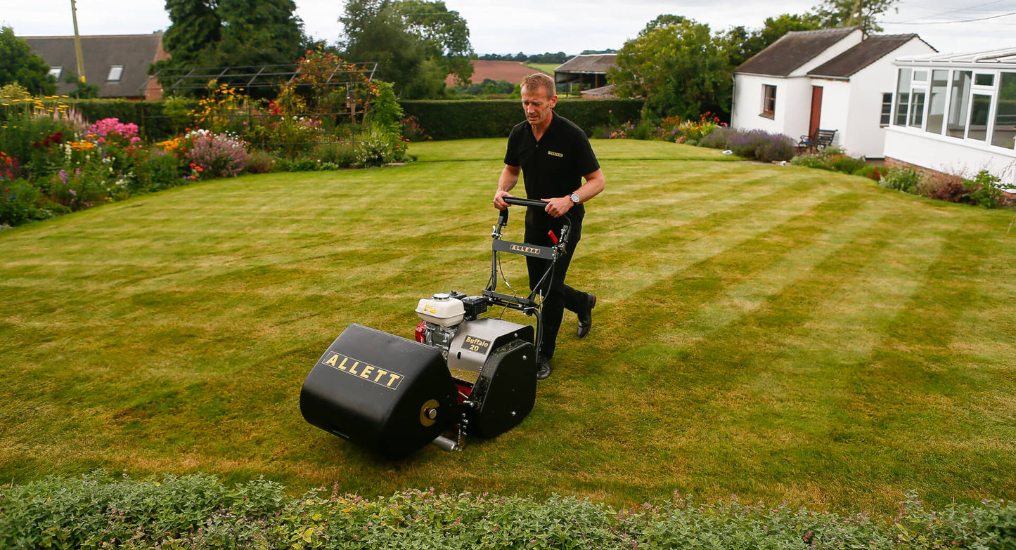 Allett Buffalo 24 Gas Cylinder Reel Mower