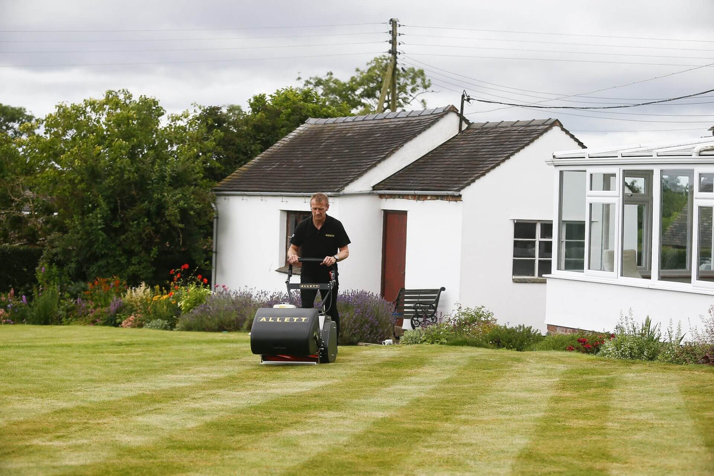 Allett Buffalo 27 Gas Cylinder Reel Mower