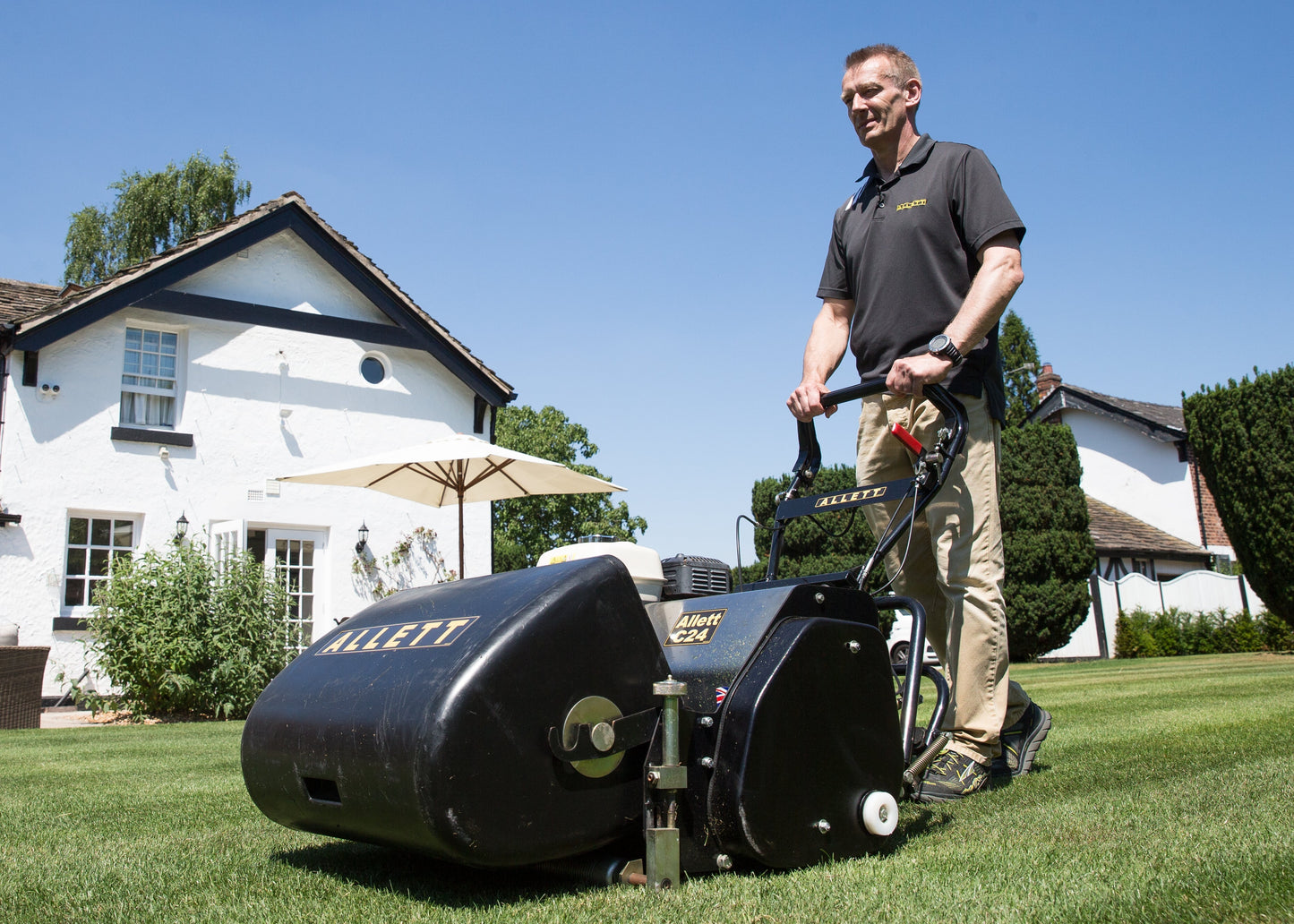 Allett C24 Gas Cylinder Reel Mower (Power-unit with Grassbox)