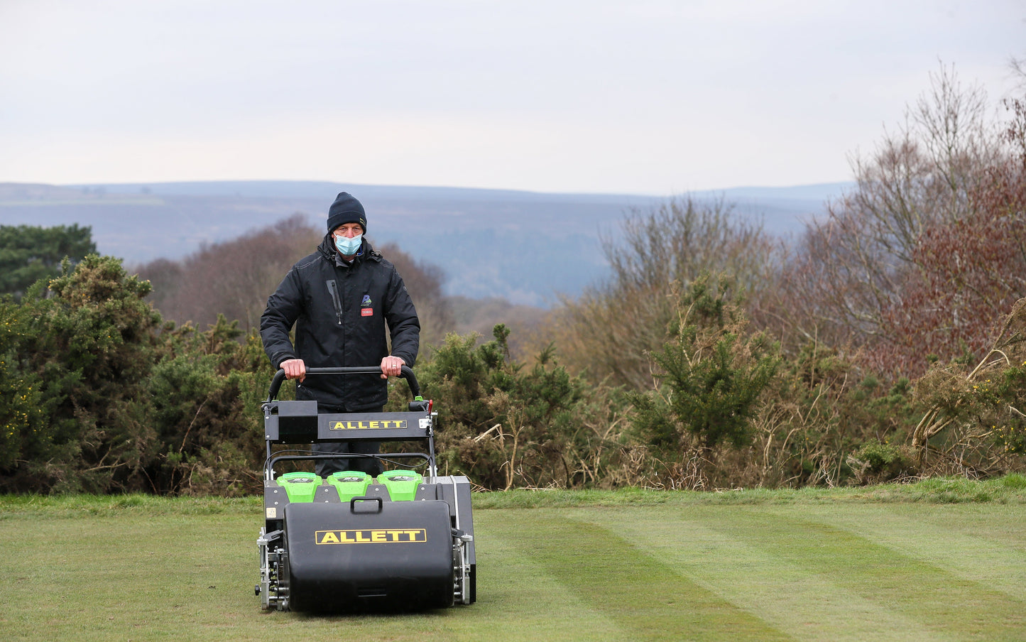 Allett C27E Evolution Battery Cylinder Reel Mower (Power-unit with Grassbox)