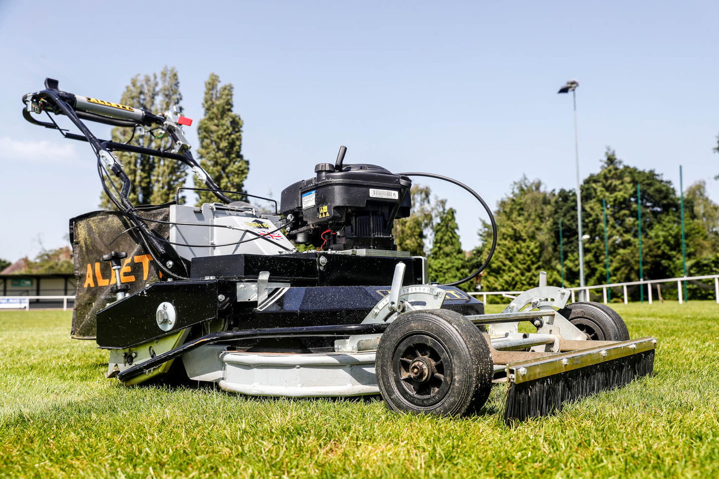 Allett Uplift 86 Vacuum Gas Stadium Rotary Mower